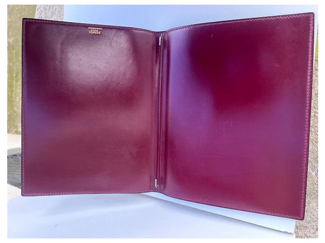 Housse d'agenda Hermès en cuir bordeaux - vue 4