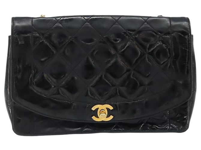 CHANEL Diana 25 Borsa a Catena Matelassé Pelle Verniciata Nera Oro CC Auth bs34314 - vista 2