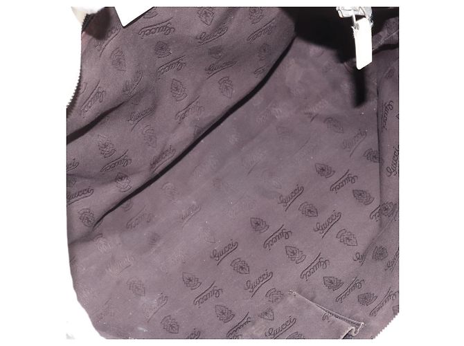 Borsa tote in PVC bianco e argento GG Implementation di GUCCI 211137 Auth 174563 - vista 17