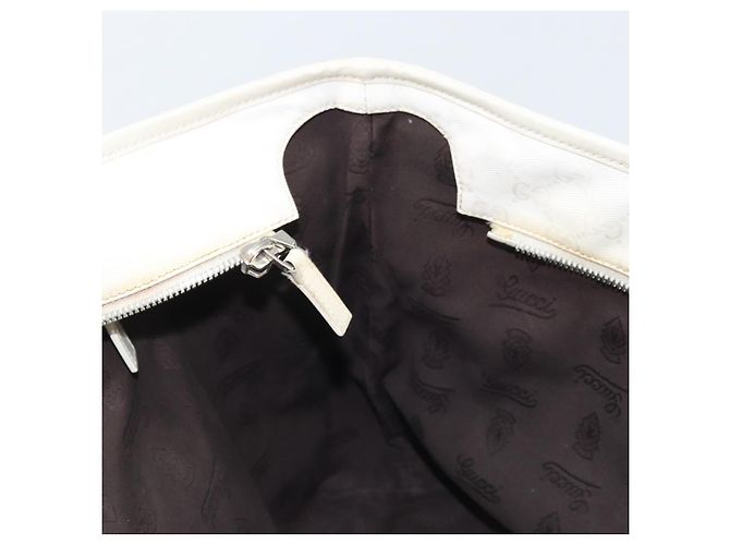 Borsa tote in PVC bianco e argento GG Implementation di GUCCI 211137 Auth 174563 - vista 18