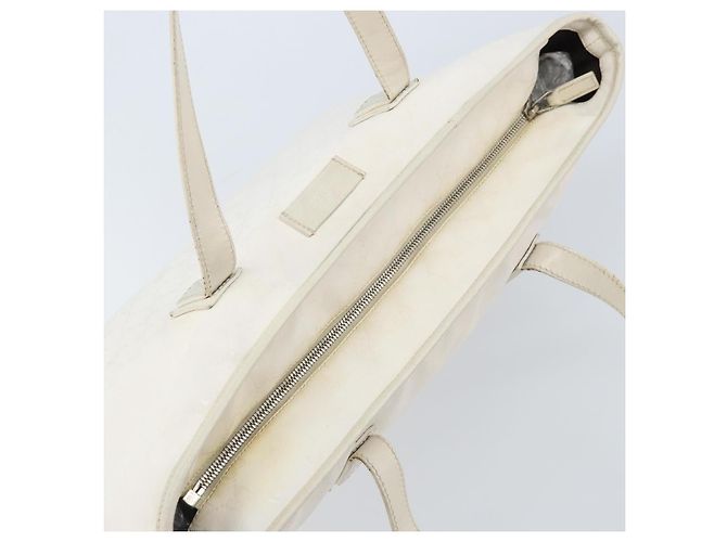 Borsa tote in PVC bianco e argento GG Implementation di GUCCI 211137 Auth 174563 - vista 6