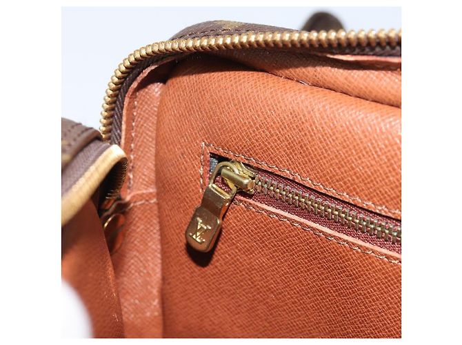 LOUIS VUITTON Clutch Marly Dragonne GM Monograma M51825 LV Auth BA11754 - vista 20