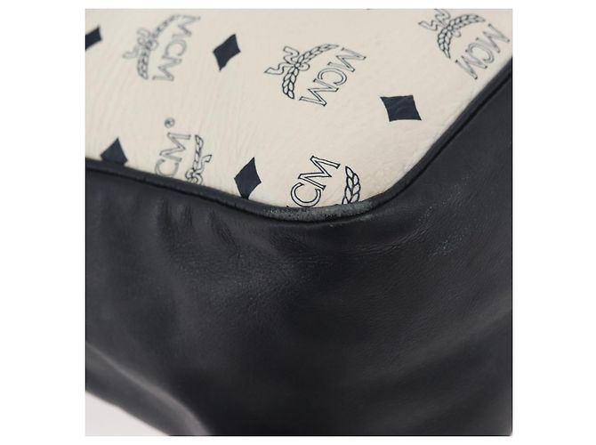 Borsa a spalla MCM Vicetos Logogram in pelle PVC bianca e oro Auth ka3568 Bianco D'oro - vista 10