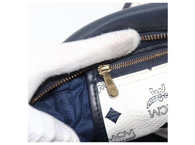 Borsa a spalla MCM Vicetos Logogram in pelle PVC bianca e oro Auth ka3568 Bianco D'oro - vista 20