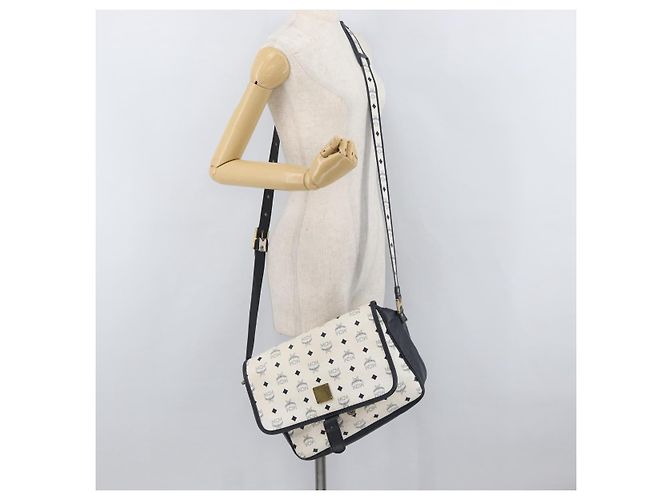 Borsa a spalla MCM Vicetos Logogram in pelle PVC bianca e oro Auth ka3568 Bianco D'oro - vista 23