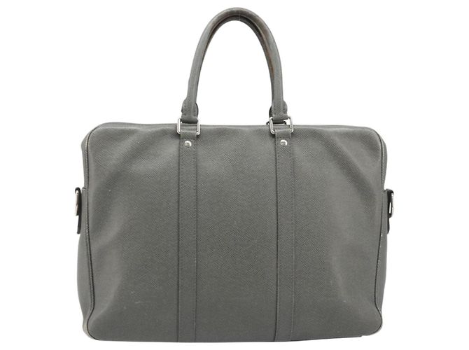 LOUIS VUITTON Borsa Porta Documenti da Viaggio Taiga Gracie M30640 LV Auth ka3587 - vista 13