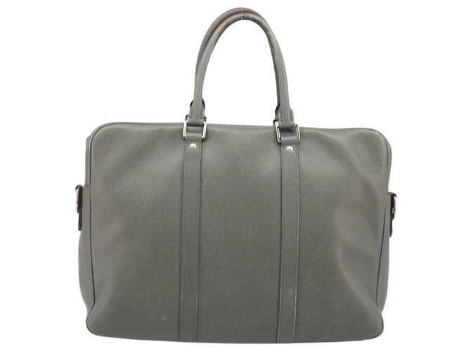 LOUIS VUITTON Borsa Porta Documenti da Viaggio Taiga Gracie M30640 LV Auth ka3587 - vista 2