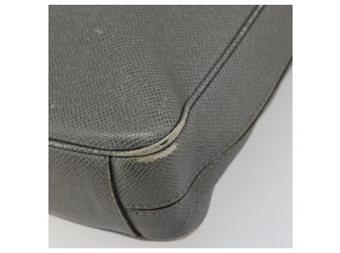 LOUIS VUITTON Borsa Porta Documenti da Viaggio Taiga Gracie M30640 LV Auth ka3587 - vista 9