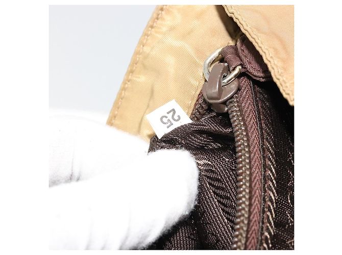 PRADA Borsa a mano in nylon beige oro Auth bs34269 D'oro - vista 22