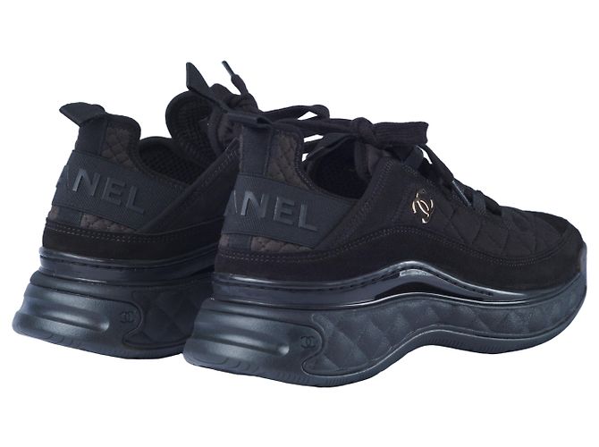 Chanel Interlocking CC Logo Sneakers Schwarz - Ansicht 3