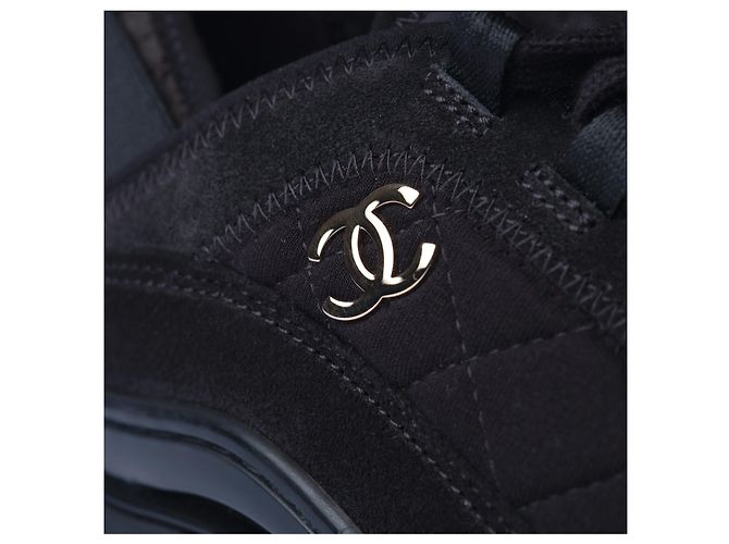 Chanel Interlocking CC Logo Sneakers Schwarz - Ansicht 5