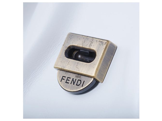 Bolsa de Ombro Fendi com Fivela Branco - vista 10