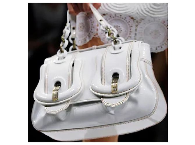 Bolsa de Ombro Fendi com Fivela Branco - vista 2