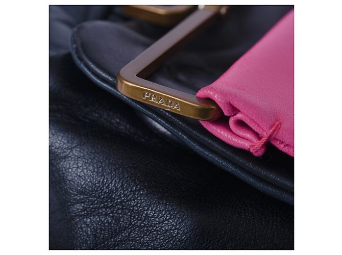 Borsa a spalla in pelle nappa nera e rosa Prada Fuschia - vista 6