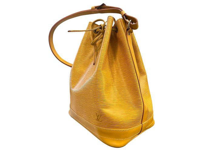 Borsa Louis Vuitton 1994 in pelle Epi gialla - vista 2