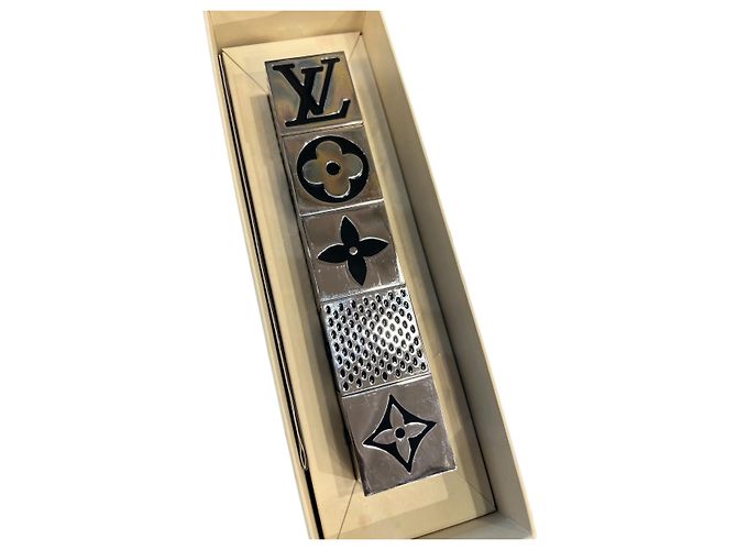 Dés en argent Louis Vuitton - vue 2