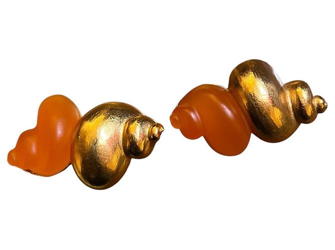Orecchini a clip a forma di conchiglia dorata Christian Dior - vista 2