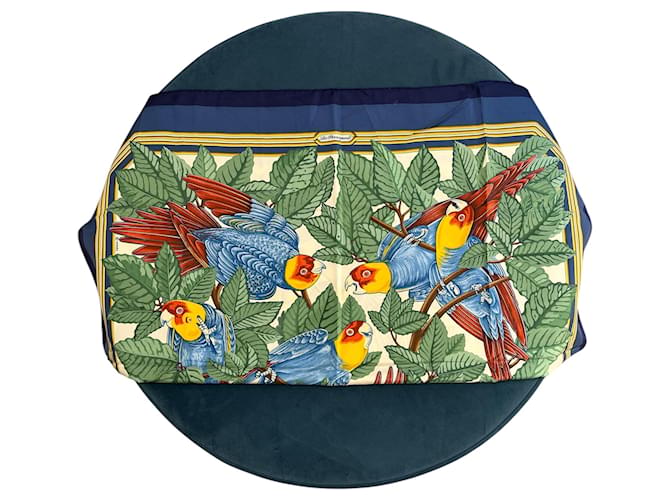 Bufanda de seda Hermès LES PERROQUETS - vista 4