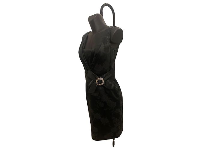 Robe sans manches en soie damassée noire avec broderie florale de Dolce & Gabbana - vue 2