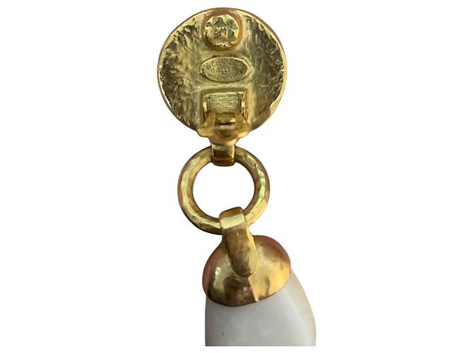 Timeless Orecchini vintage Chanel ecru 1998 - vista 3