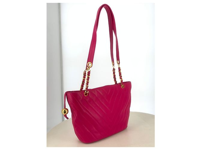 Chanel 1991-1992 Chevron Lammleder Tote - Ansicht 4