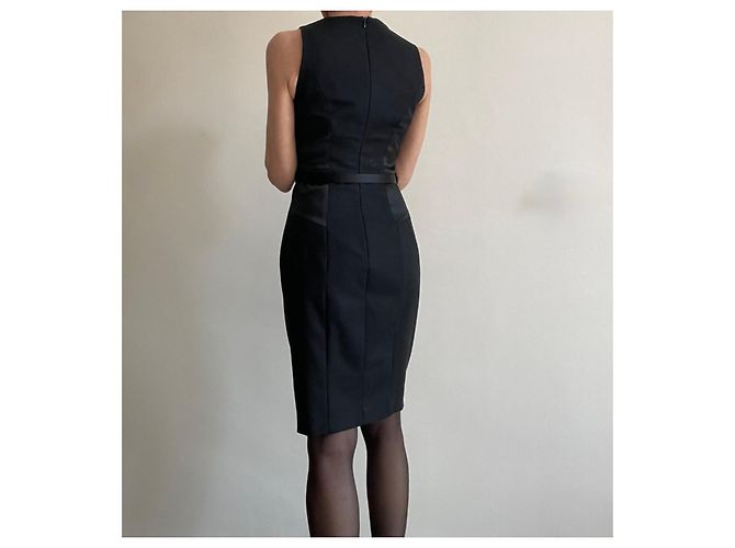 Vestido ajustado negro sin mangas de dos materiales talla 34-36 Pinko - vista 15