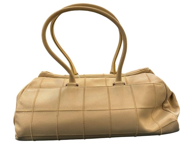 Timeless Borsa in pelle beige Chanel 2005 - vista 4