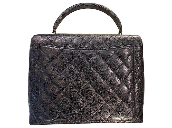 Timeless Chanel 2002 CC gesteppte Caviar Kelly Handtasche - Ansicht 2