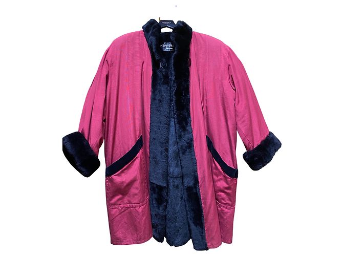 Abrigo de piel burdeos y negro Yves Saint Laurent - vista 3