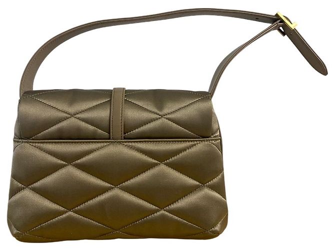 Saint Laurent Le 5 à 7 in Satin - vista 2