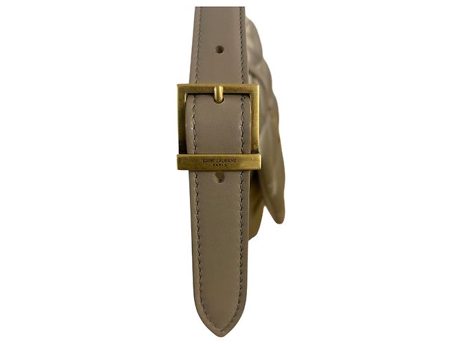 Saint Laurent Le 5 à 7 in Satin - vista 6