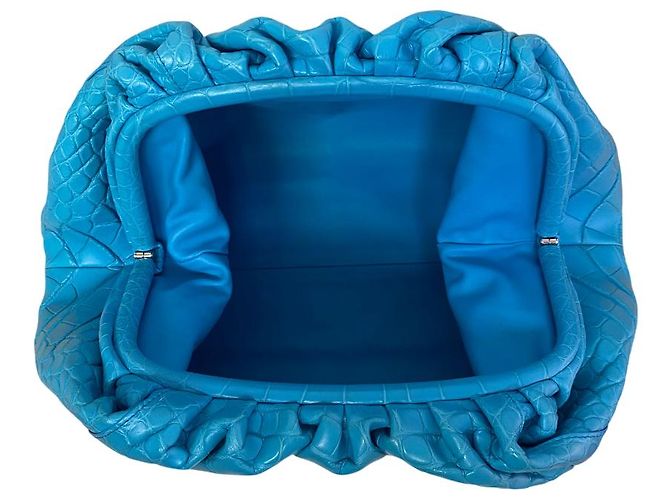 Pochette blu chiaro Bottega Veneta in pelle di coccodrillo - vista 4