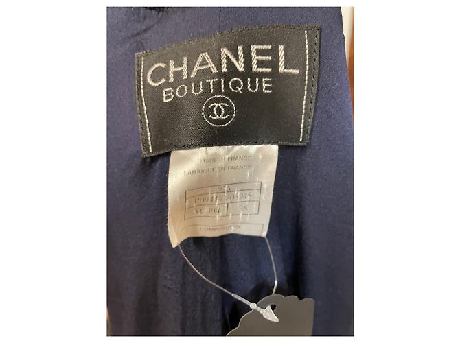Timeless Giacca in maglia bouclé blu navy Chanel Boutique con zip CC - vista 5