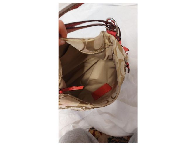 Borsa Coach in tela monogram beige e pelle rosa - vista 4