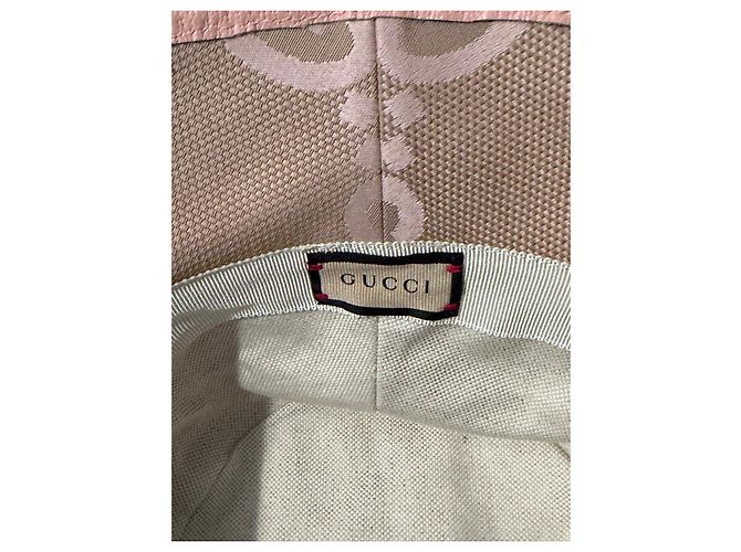 Cappello bucket Gucci GG Supreme in tela beige e pelle rosa - vista 6