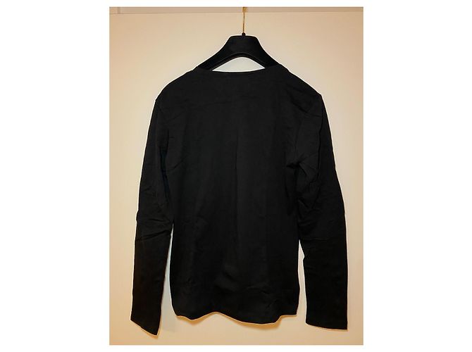 Chanel Long Sleeve Black T-Shirt with CC Signature Print - view 9
