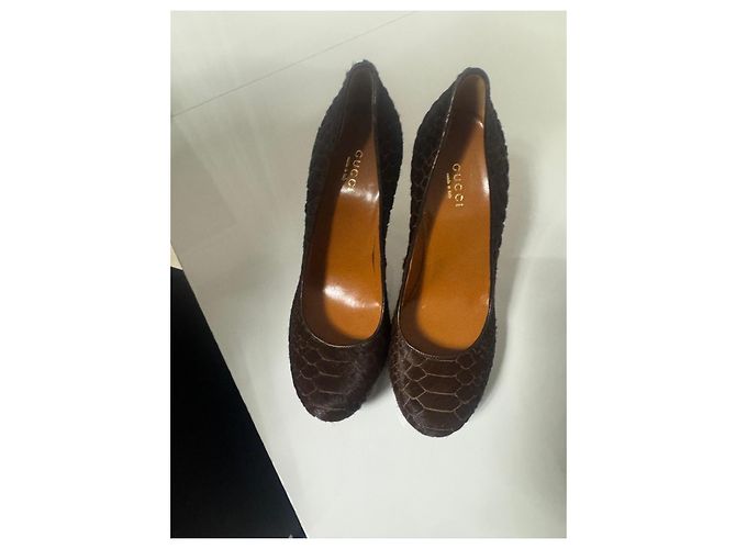 Gucci brown leather python effect high-heeled shoes - view 2