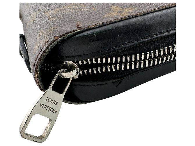 Zippy Clutch in pelle marrone Louis Vuitton - vista 9