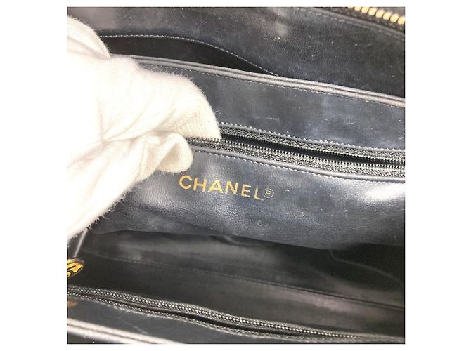 Borsa tote logo V-stitch vintage Chanel Nero - vista 16