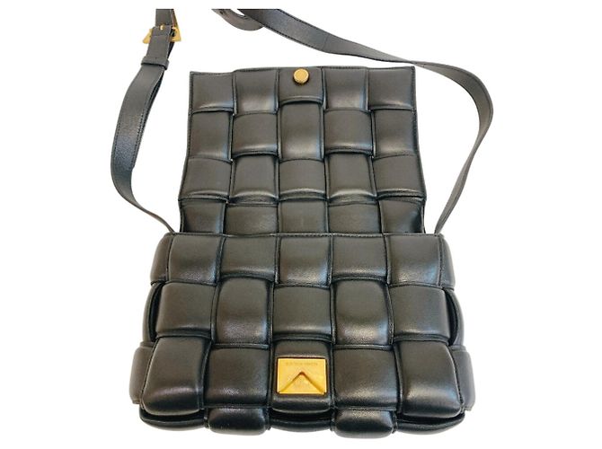 Borsa a Spalla Intrecciato Padded Cassette di Bottega Veneta Nero - vista 7