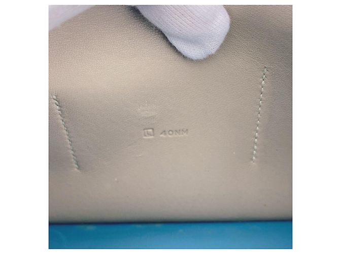 Portafoglio Lungo Dogon GM di Hermès in pelle Togo beige e blu - vista 15