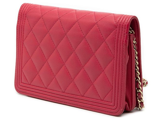 Carteira Boy em Couro Caviar Matelassê Vermelha Chanel com Corrente Vermelho - vista 2