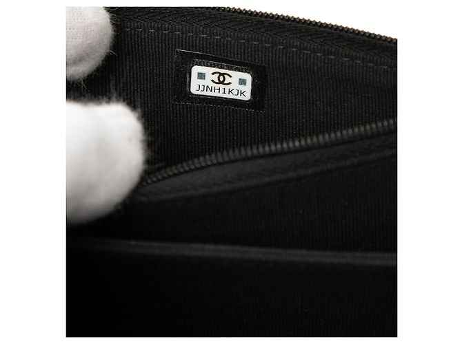 Wallet On Chain Portafoglio Bijoux Chanel Mini CC Nero in Pelle di Agnello Trapuntata con Catena - vista 6