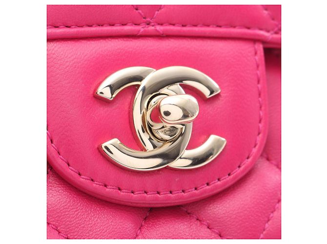 Chanel Mini Flap Rectangular de Cordero Acolchado Rosa - vista 4