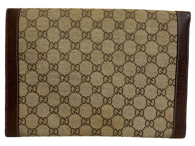 Bolsito Old Gucci Letter Castaño - vista 2