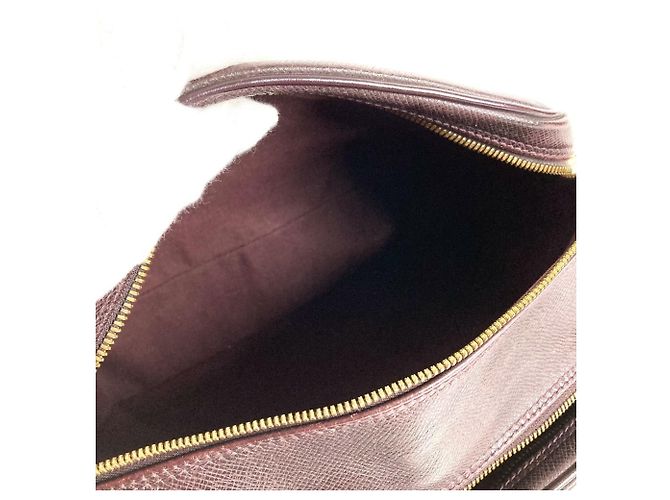 Borsa a Spalla Reporter PM Taiga Louis Vuitton Porpora - vista 17