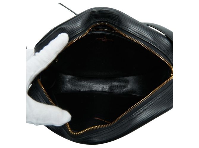 Borsa a Spalla Epi Jeune Fille Louis Vuitton Nero - vista 6