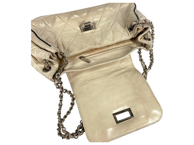 Borsa matelassé Chanel East West CC Coco Mark Logo Nero Beige - vista 10