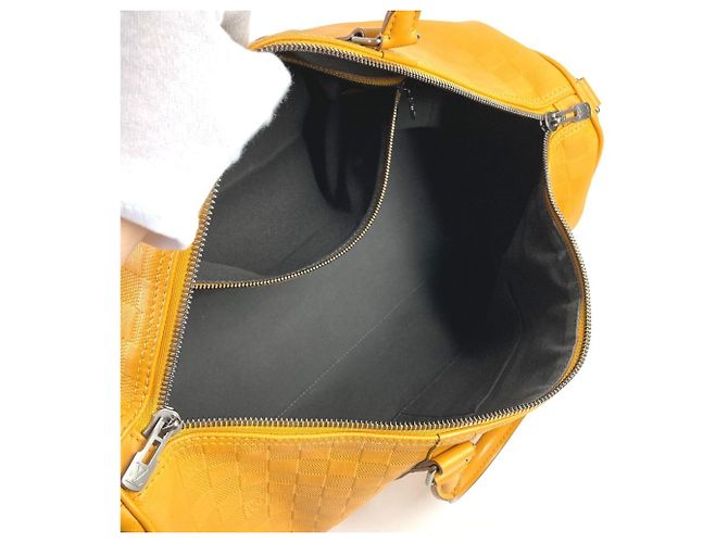 Borsa Keepall Bandoulière 45 Damier Infini Louis Vuitton Giallo - vista 11