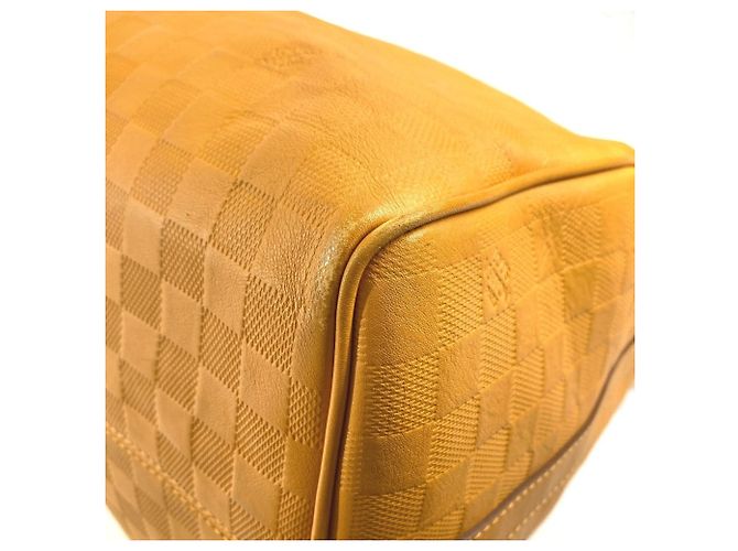 Borsa Keepall Bandoulière 45 Damier Infini Louis Vuitton Giallo - vista 9